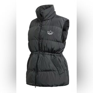 women's Adidas original down Vest in Black Size S #C1815